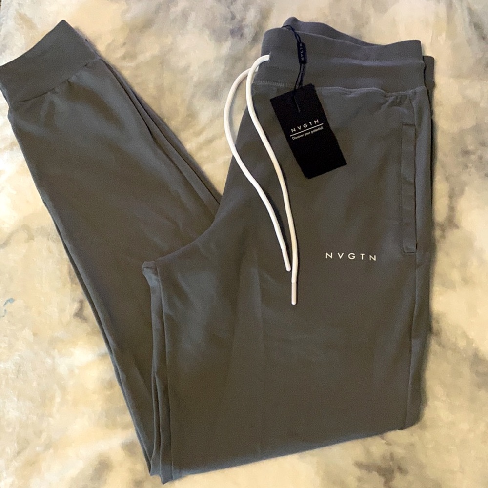🤍NWT NVGTN (XL) cloud grey joggers🤍